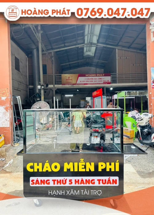 Tủ xe bán hàng di động 1m4 x 60 x 2m 1068