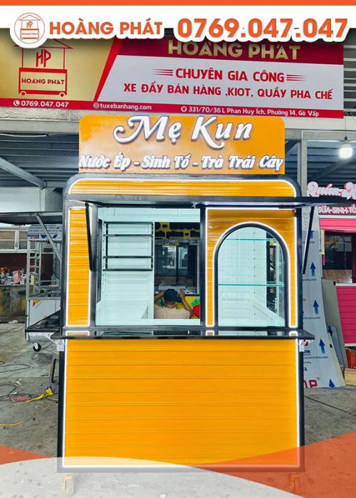 Kiot bán sinh tố nước ép 1m6 x 1m6 K284